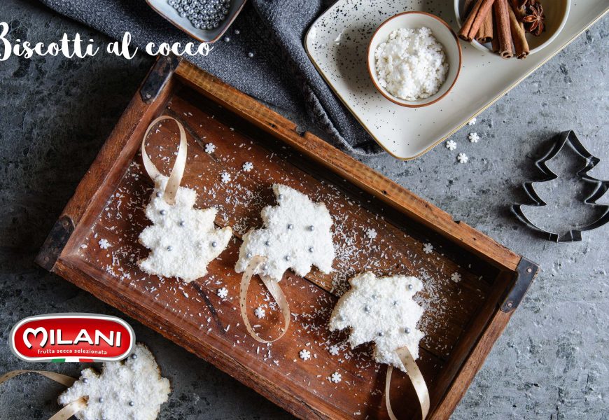 Biscotti al cocco per l’albero di natale